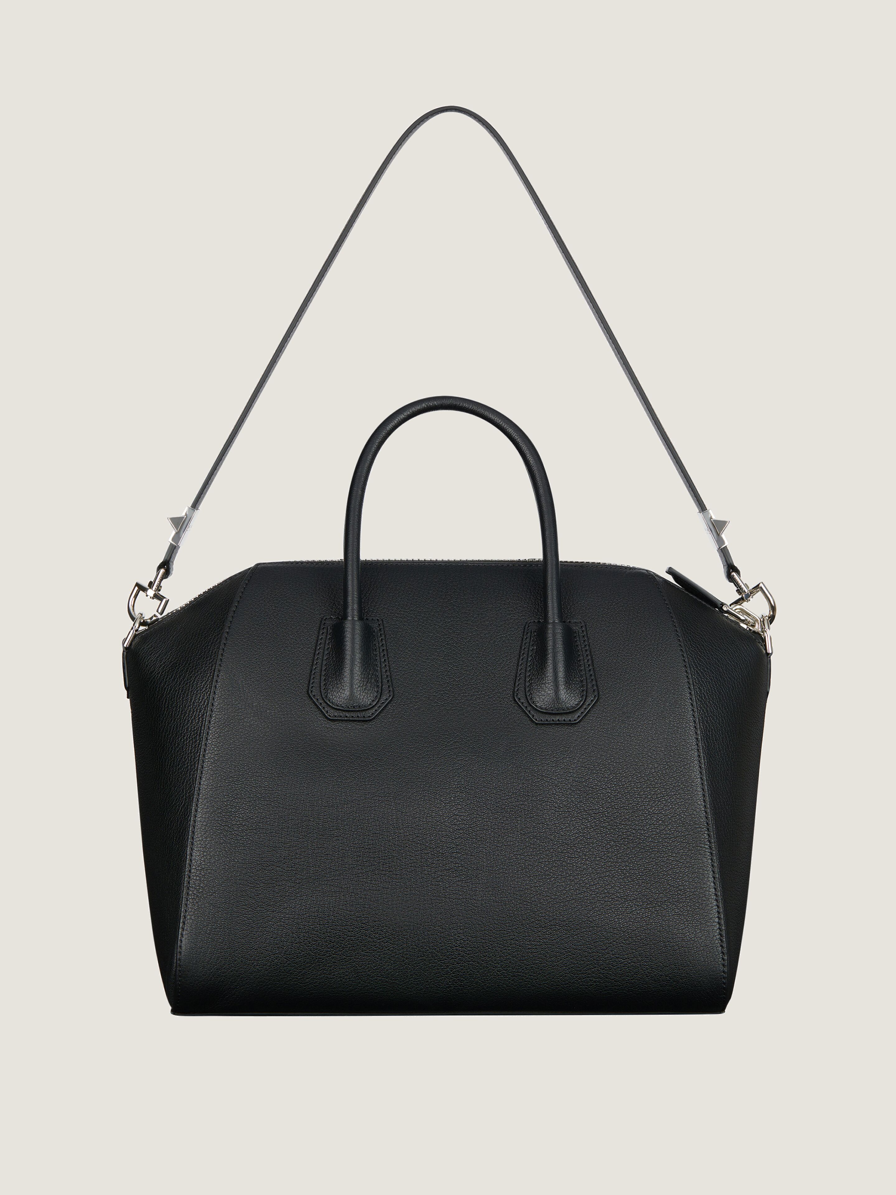 Medium Antigona bag in grained leather
